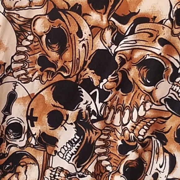 Gold skulls - Picture 3 of 3